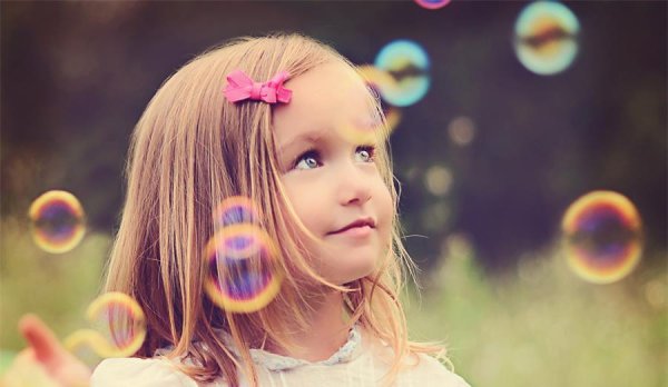 点点盈 幼儿园的潜在伤害，父母要早知道，帮助孩子走出伤害